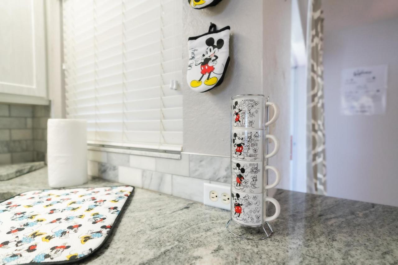 Spacious 4-Bedroom 2-Bath Abode วินเทอร์เฮเวน ภายนอก รูปภาพ